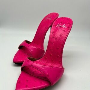 KANDEE OSTRICH MULES Preowned Unworn. Size 38 Pink Shoe Gummi Pads For Comfort